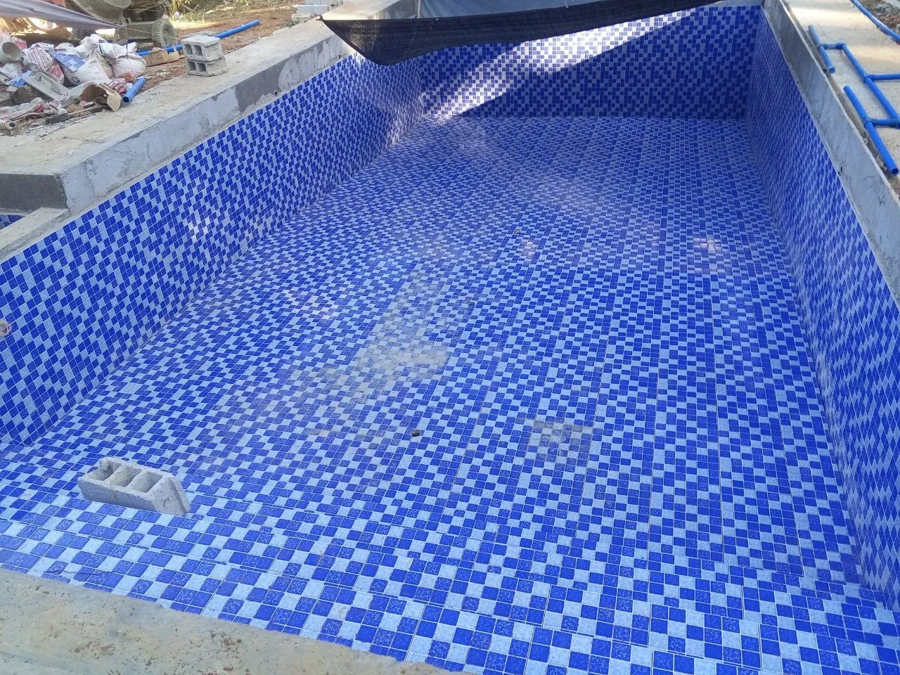 40sqm Skimmer Type Heated Swimming Pool with Jacuzzi