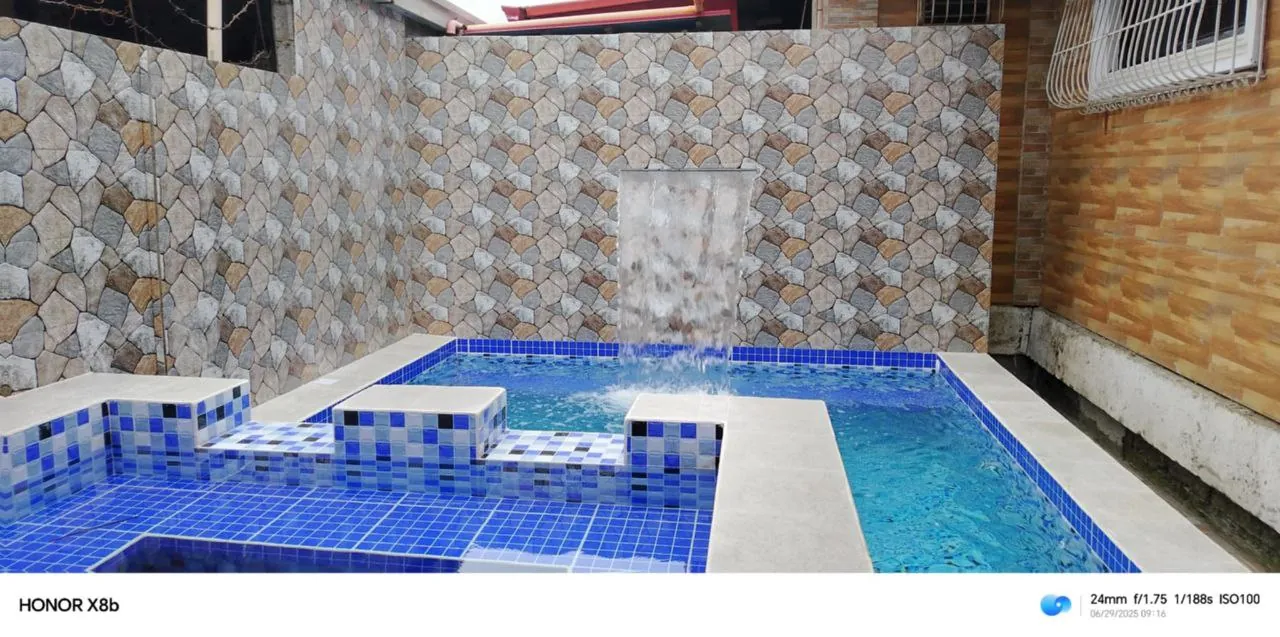 16.28sqm SKIMMER Type swimming pool (non-heated). With Falls